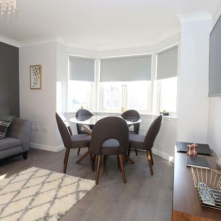 Dunfermline - Luxury Two Bedroom Apartment - Tp Екстер'єр фото