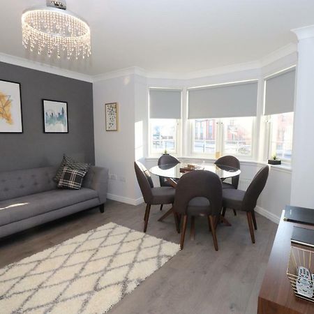 Dunfermline - Luxury Two Bedroom Apartment - Tp Екстер'єр фото