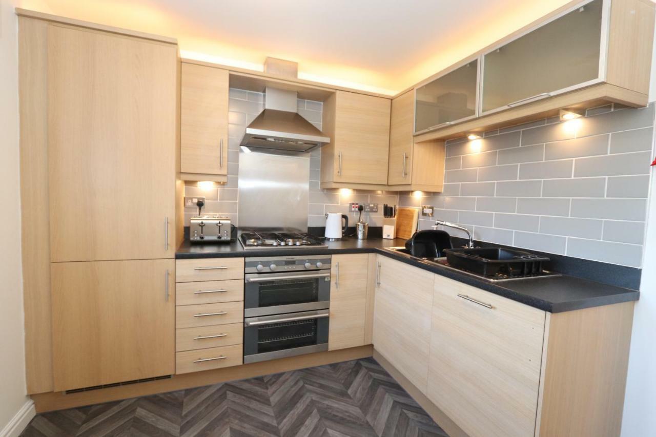 Dunfermline - Luxury Two Bedroom Apartment - Tp Екстер'єр фото