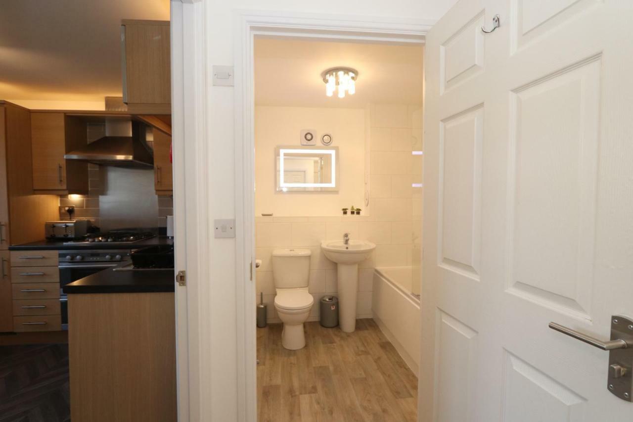 Dunfermline - Luxury Two Bedroom Apartment - Tp Екстер'єр фото